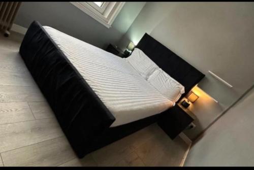 Portobello sleep and eat near Portobello Beach