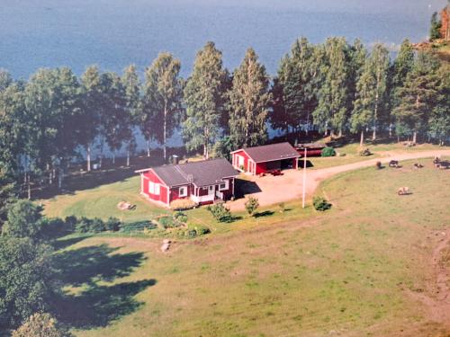 Härköniemen mökki (Harkoniemen mokki) in Leppavirta