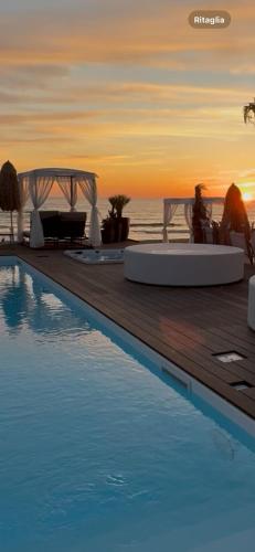 Luxury Resort 5