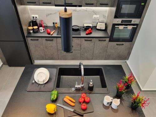 10 Apartments & Suites Athens - image 7