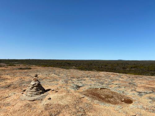 A környék, House on French, Spacious Family and Work Retreat in Merredin