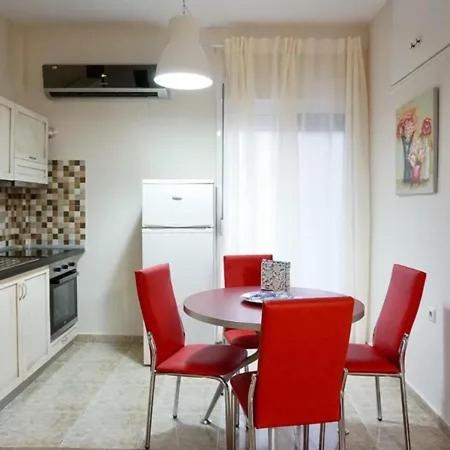 Lina's view apartment in Paleo Tsifliki