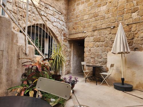 מתקני המלון, Alma in עכו