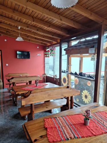 Квартири ЦЕНТРАЛ, Dolna Mitropoliya (foto 6)