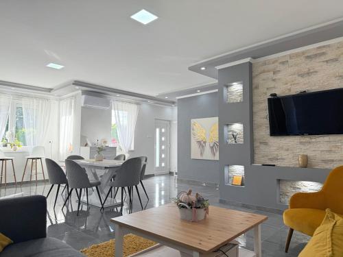 Aranyszárny Apartman - Location saisonnière - Gyula