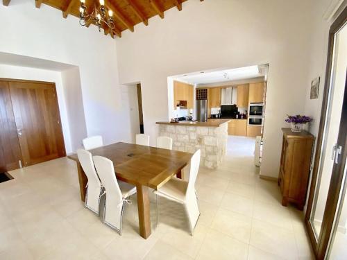 virtuve, Villa Niloamna in Kritou Terra