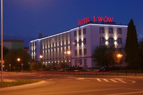 Lwów - Accommodation - Chełm