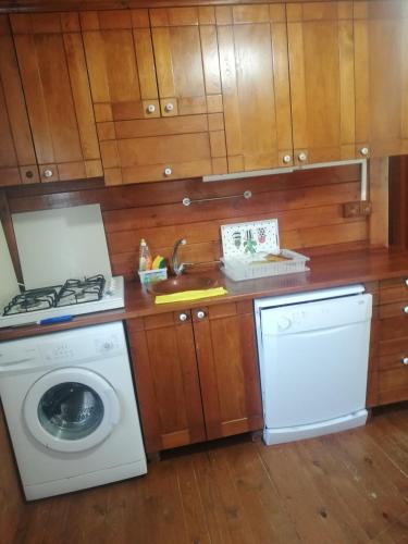 Yeniliman Bungalaov Evleri - Verandalı Ev - Karaburun - İzmir (Yeniliman Bungalaov Evleri - Verandalı Ev - Karaburun - Izmir) in Karaburun