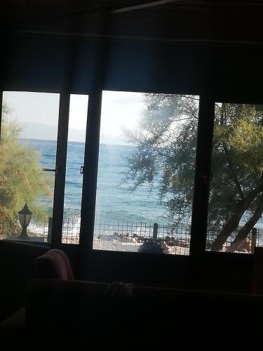 Yeniliman Bungalaov Evleri - Verandalı Ev - Karaburun - İzmir (Yeniliman Bungalaov Evleri - Verandalı Ev - Karaburun - Izmir) in Karaburun