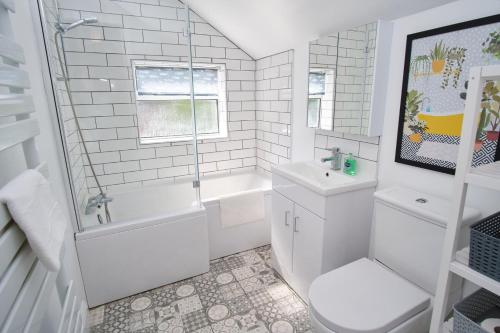 New 2bd Victorian Terraced House Loughborough - 러프버러