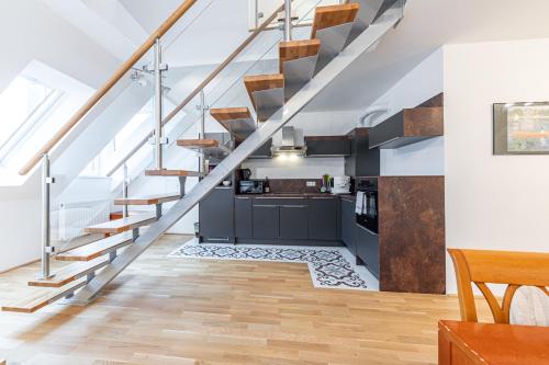 Penthouse Suites by JR City Apartments 1