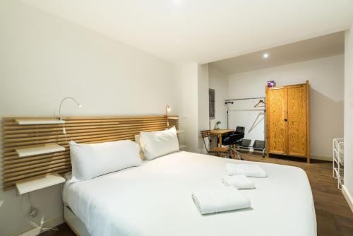Charming 2 Bedroom Apartment in Kentish Town - image 10
