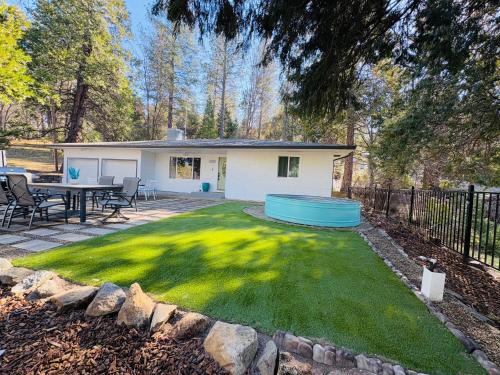 Downtown-Pool,Firepit,Trees, WFH-No gate fee like PML in Groveland (CA)