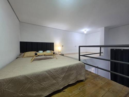 . Guaracuí Flat House