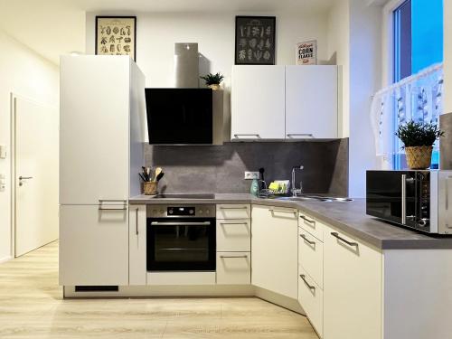 Kitchen, COZEE - Cozy 1-room Apartment with Netflix in Kaiserslautern