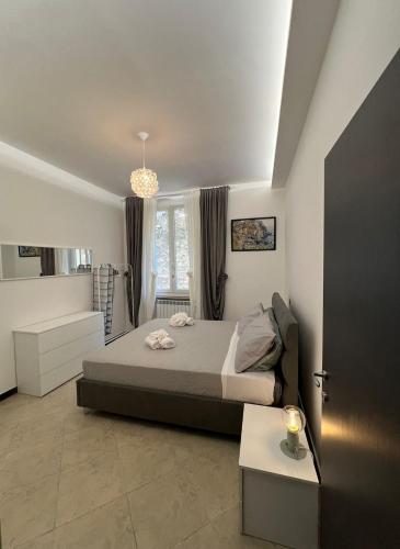 Rosa Bianca - Two-room apartment in the City Center, Genua