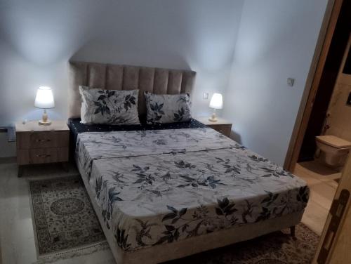 Superbe S2 richement meuble a la MARSA in Sidi Daoud