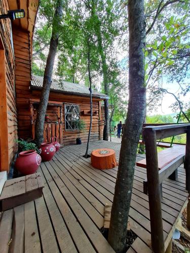 Hermosa Cabaña Rústica Bosque Ámbar (Hermosa Cabana Rustica Bosque Ambar) in Coihueco