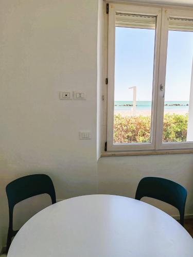 Aqua Apartments 4