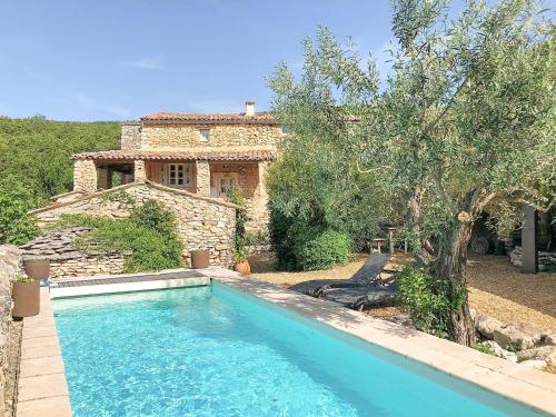 Úszómedence, Hameau de l'Esperelle in Simiane-la-Rotonde