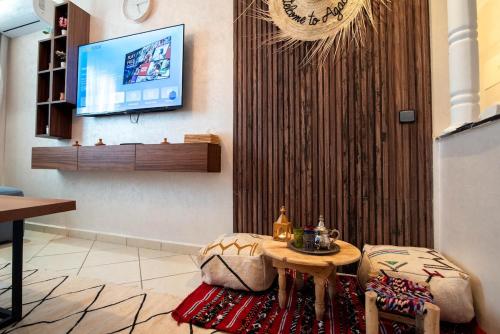 Sunny family apartment with Moroccan charm in Bensergao