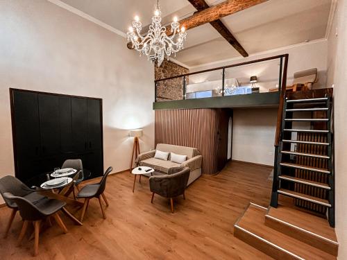 Studio Centro - Luxury Apartment at Pylos Center in 펠로폰네스