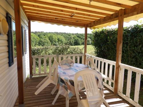 Skats, Camping Smile & Braudieres in Mezieres-sous-Lavardin