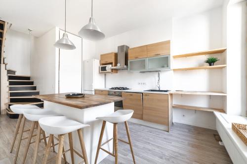 Spacious 2-Level Penthouse in Central Tallinn, Tallinn (photo 8)