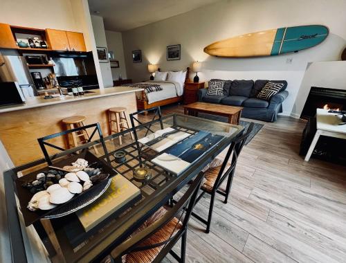 ห้องครัว, Island Village Properties at Fred Tibbs in ทอฟิโน่