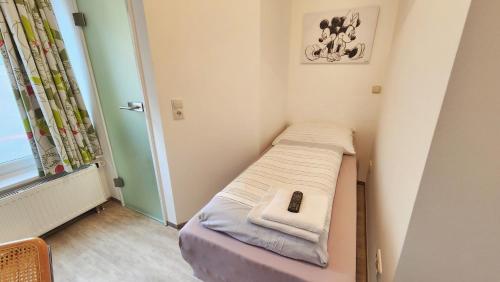 Standard Apartment image 10