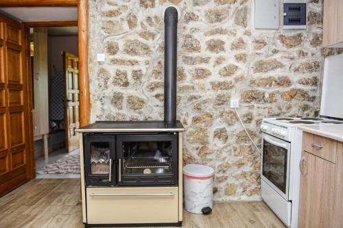 Dapur, Old House Kontic in Andrijevica