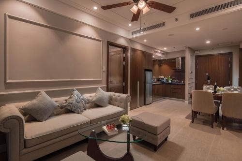 One-Bedroom Apartment with Balcony and City View image 8