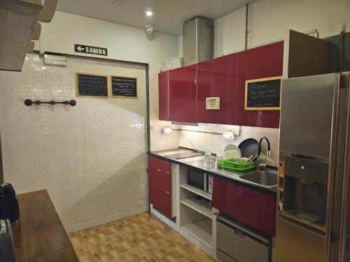 WOW! Barcelona Hostel