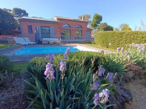 Villa près de la mer