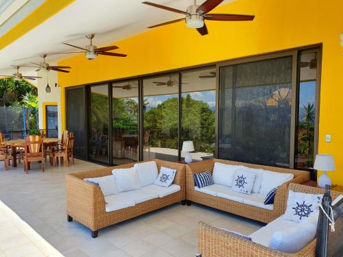 Rõdu/terrass, Villa Mariposa Roma del Mar - Private Pool & Ocean View in Montana Grande