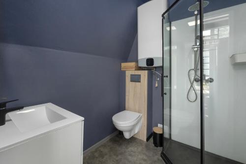 Chalet image 8