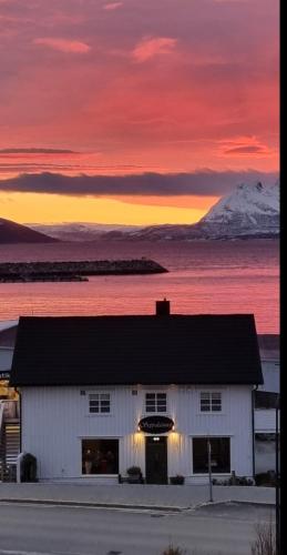 . Loftsleilighet midt i sentrum
