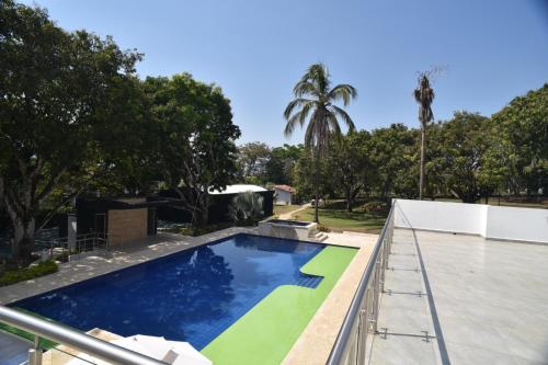 Finca Dubai in San Jeronimo