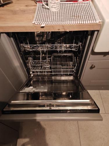 Home of love and peace in ดาเวนทรีย์