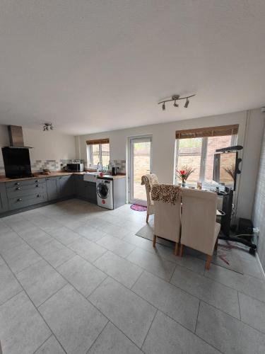 Home of love and peace in ดาเวนทรีย์