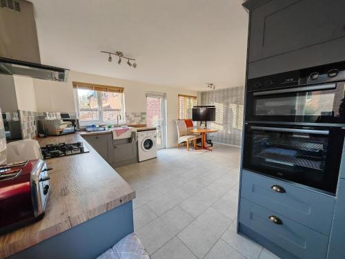 Home of love and peace in ดาเวนทรีย์