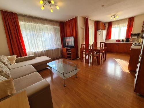 Spacious 2 Bedroom Apartment, Sofía (foto 3)