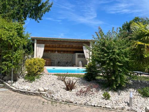 Skats, Villa Simone in Marges (Rhone-Alpes)