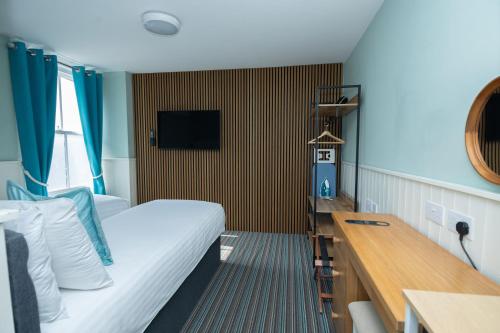 1 double bed