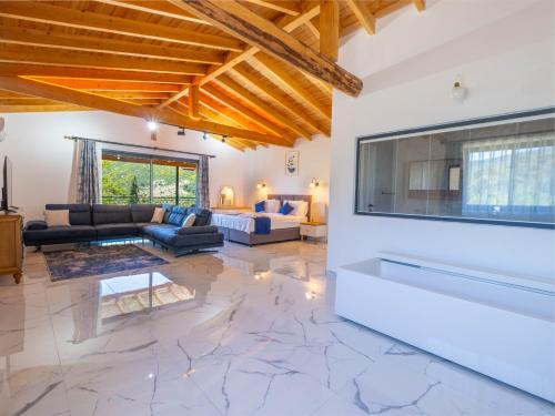 Villa andifli in Gokceoren