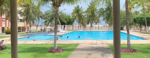 . Apartamento térreo no Morro Branco Marina II