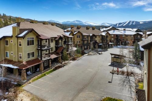 Trailhead 211 shared hot tub in וינטר פארק(סי או)