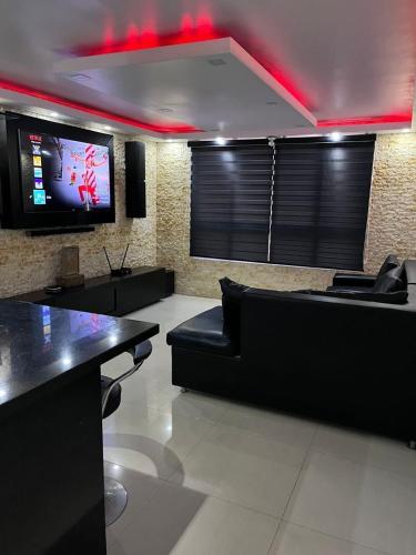 Beautiful apartment in Marina del Rey near Italcambio