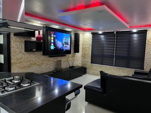 Beautiful apartment in Marina del Rey near Italcambio