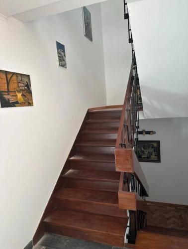 Lindo Quintal Estoril Guest House gîte à louer São João do Estoril